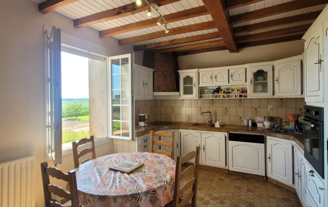 Annonces MARMANDE : Maison / Villa | LAGRUERE (47400) | 190 m2 | 189 000 € 